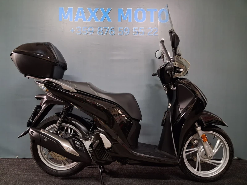 Honda Sh 150i ABS LED KEY LESS, снимка 6 - Мотоциклети и мототехника - 52044164