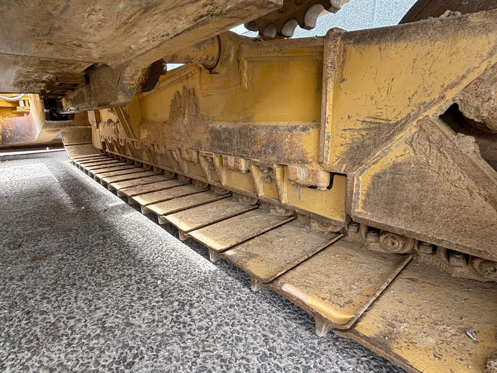 Булдозер Cat D6N LGP ЗГЪВАЕМО ГРЕБЛО + РИПЕР ЛИЗИНГ, снимка 12 - Индустриална техника - 54722274