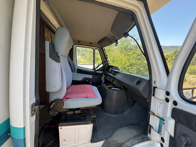 Кемпер Mercedes-Benz Mercedes 310, снимка 11 - Каравани и кемпери - 51487813