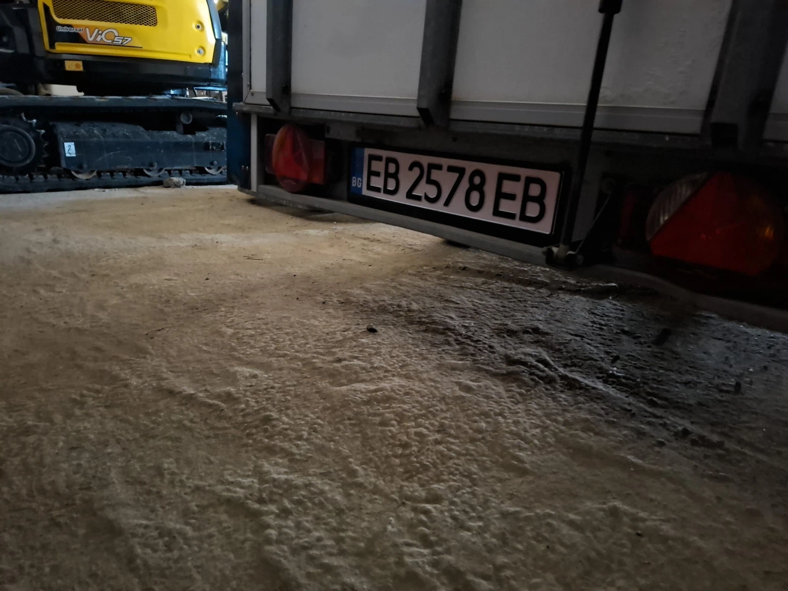 За автомобил Humbaur, снимка 17 - Ремаркета - 53879705