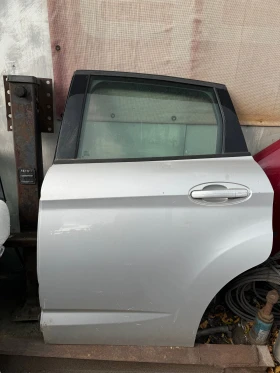 Задна лява врата за Ford c max 2015г, снимка 2