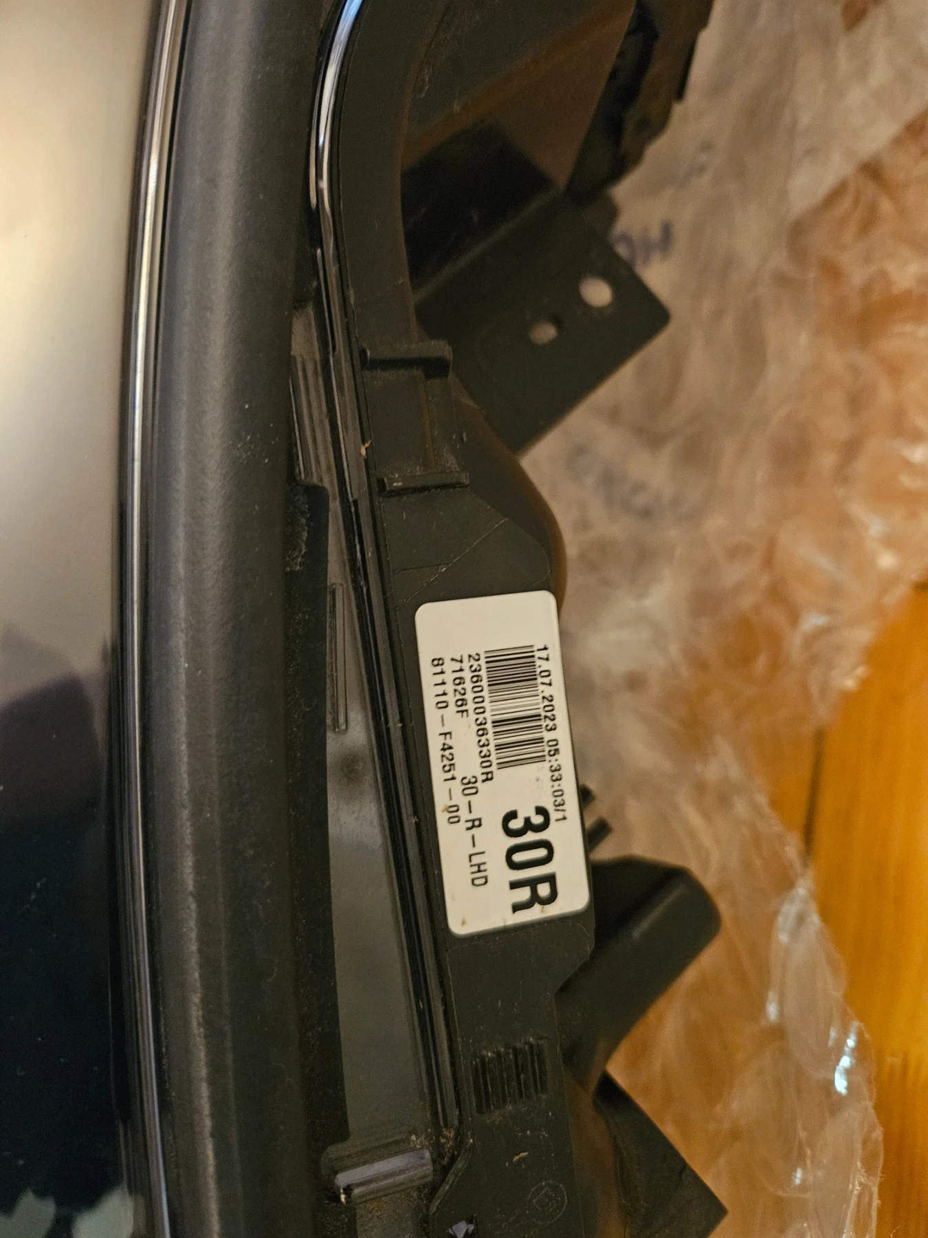 Преден десен фар за Toyota C-HR , снимка 3 - Части - 53993840