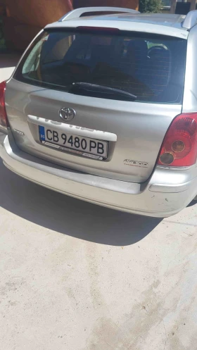 Toyota Avensis 1.8, снимка 9