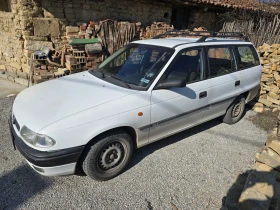 Opel Astra 1.4 16v, снимка 2