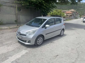 Обява за продажба на Toyota Verso S ~13 899 лв. - изображение 2