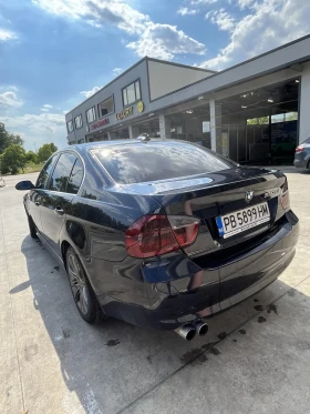 Обява за продажба на BMW 330 231 к.с., автомат, 4x4, мултимедия ~12 500 лв. - изображение 1