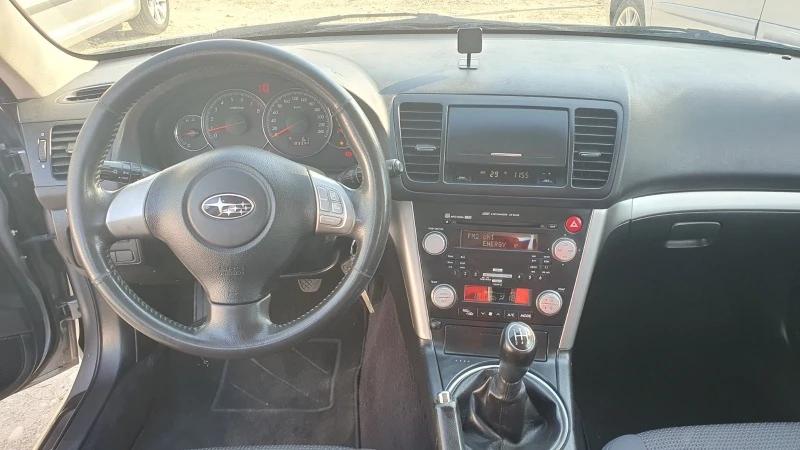 Subaru Legacy 2.0R LPG, снимка 8 - Автомобили и джипове - 44860529