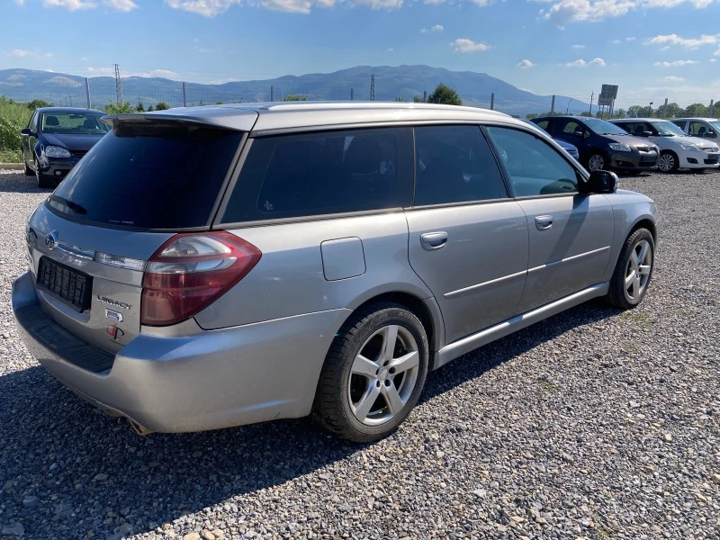 Subaru Legacy 2.0 D, снимка 9 - Автомобили и джипове - 43549619