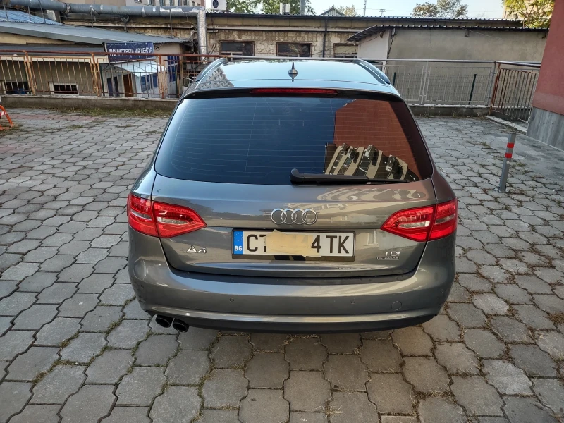 Audi A4, снимка 8 - Автомобили и джипове - 47372793