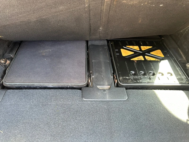 Opel Zafira 2.0DI 7 местен, снимка 9 - Автомобили и джипове - 51004350