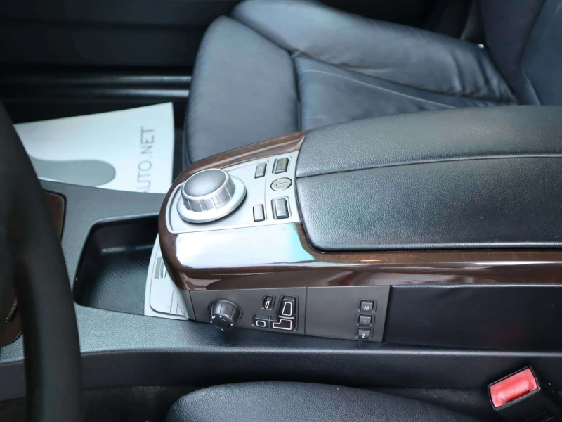 BMW 730 d/Adaptive Drive/Soft Close/PDC/, снимка 10 - Автомобили и джипове - 51499592