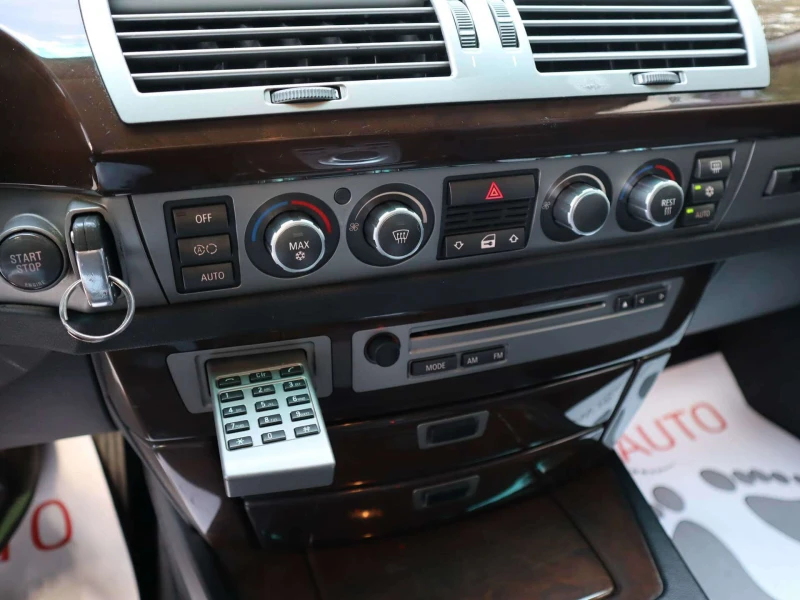 BMW 730 d/Adaptive Drive/Soft Close/PDC/, снимка 11 - Автомобили и джипове - 51499592