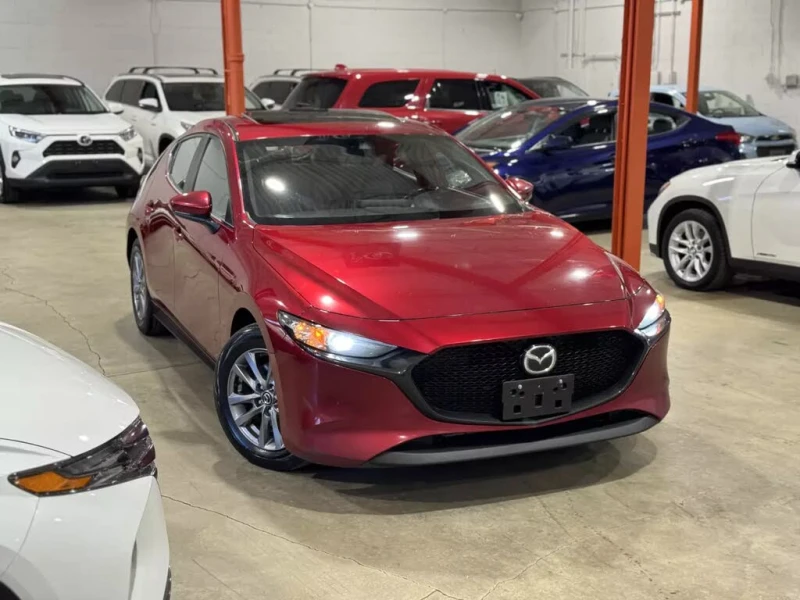 Mazda 3 KEYLESS* ПАНОРАМА* ПОДГРЕВ* КОЖА* КАМЕРА* , снимка 3 - Автомобили и джипове - 52483253