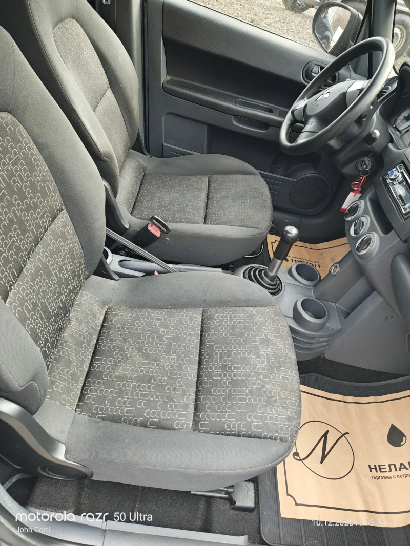 Mitsubishi Colt 1.1i 75k.c. klimatronik 2009г. , снимка 13 - Автомобили и джипове - 52727732
