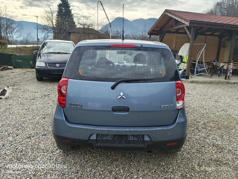 Mitsubishi Colt 1.1i 75k.c. klimatronik 2009г. , снимка 4 - Автомобили и джипове - 52727732