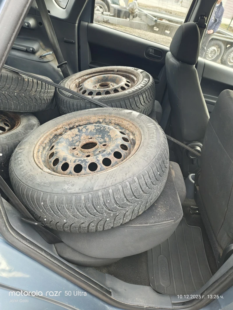 Mitsubishi Colt 1.1i 75k.c. klimatronik 2009г. , снимка 12 - Автомобили и джипове - 52727732