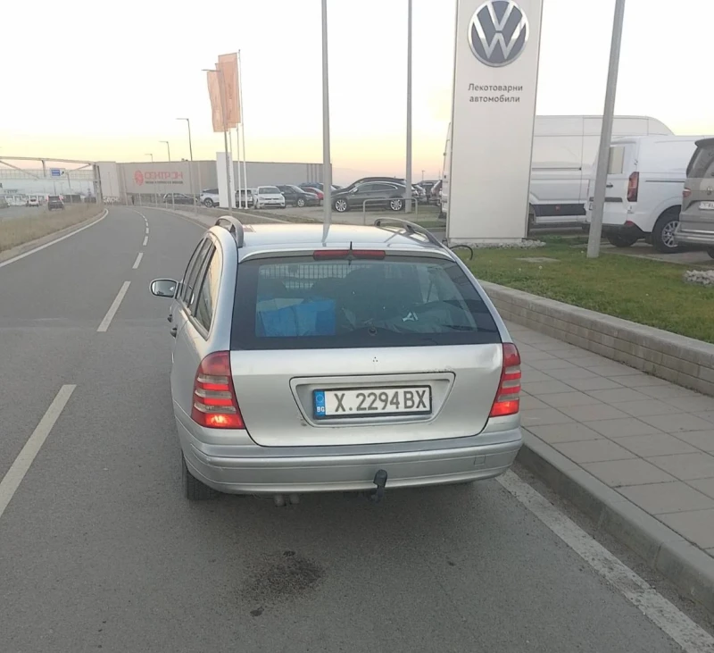Mercedes-Benz C 200, снимка 5 - Автомобили и джипове - 52792206
