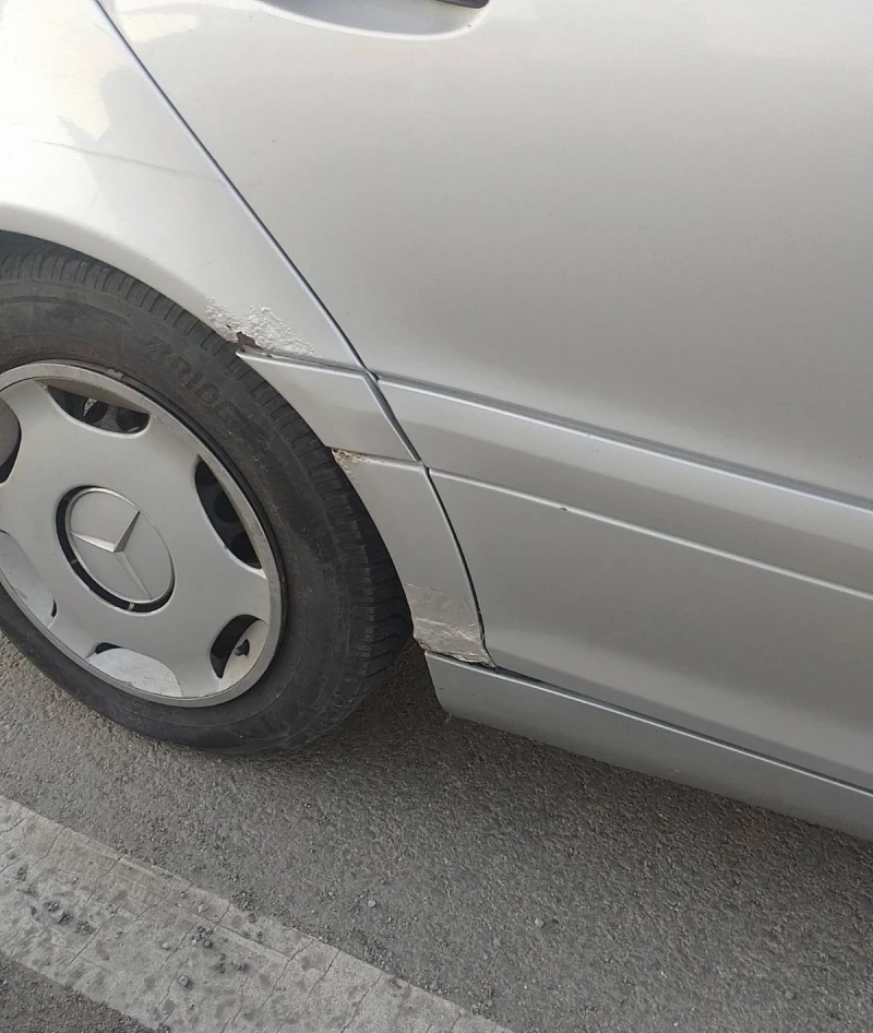 Mercedes-Benz C 200, снимка 8 - Автомобили и джипове - 52792206