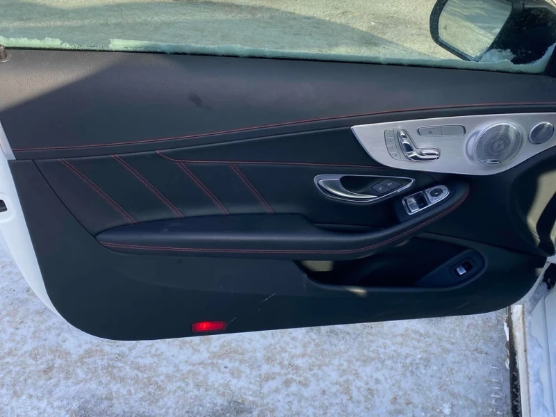 Mercedes-Benz C 43 AMG * CARFAX * БЕЗ ПЪРВОНАЧАЛНА ВНОСКА, снимка 11 - Автомобили и джипове - 52891269