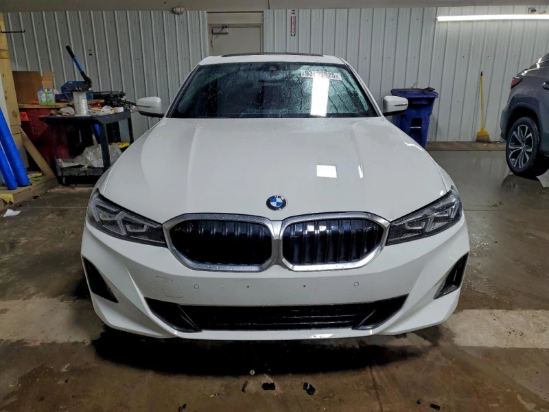 BMW 330 xDrive* CARFAX* АВТОЛИЗИНГ, снимка 5 - Автомобили и джипове - 53123981