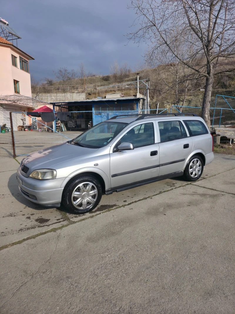 Opel Astra, снимка 3 - Автомобили и джипове - 53143838