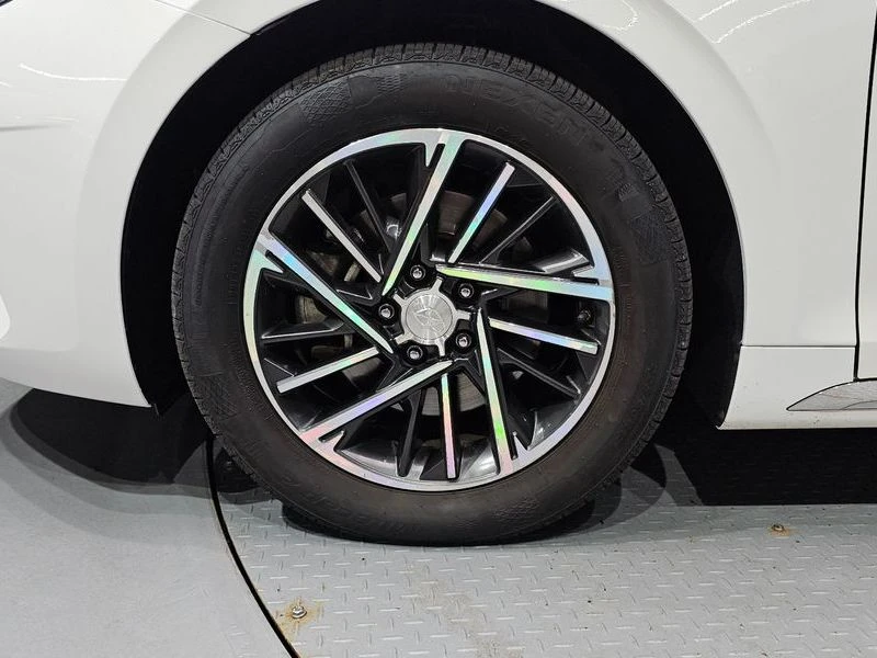 Hyundai Grandeur 3.0 Automatic, снимка 5 - Автомобили и джипове - 55656063