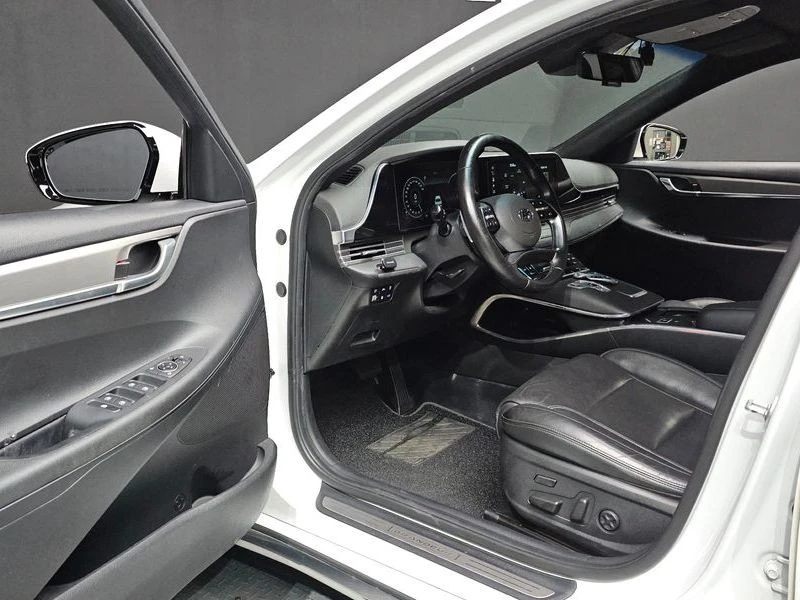 Hyundai Grandeur 3.0 Automatic, снимка 6 - Автомобили и джипове - 55656063