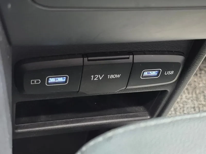 Hyundai Staria 6-SEATER* �������� ���* ���������* �������* 360*  | Mobile.bg � ����������� 12