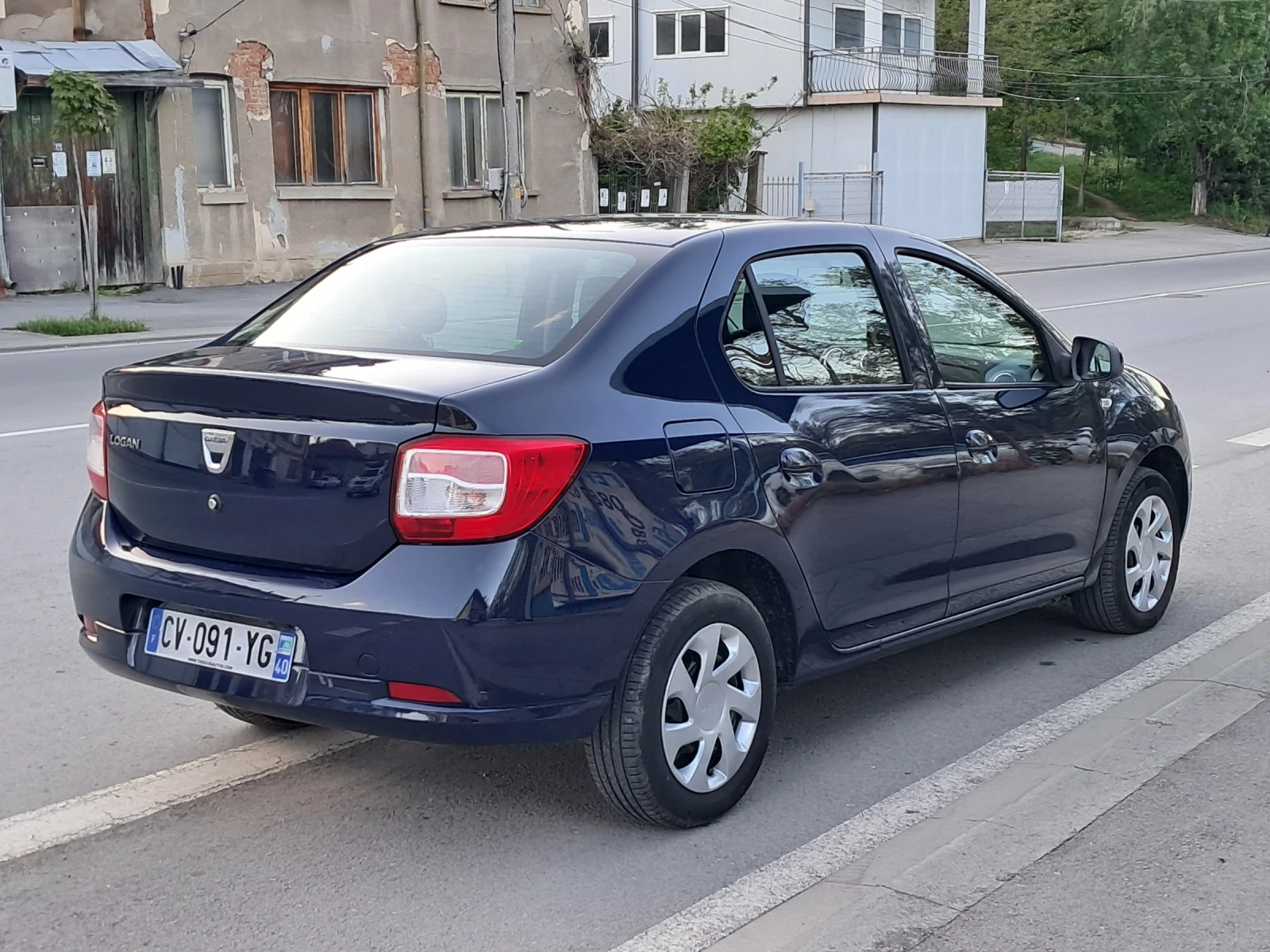 Dacia Logan 1.5 dci 90к.с.NAVI, KLIMA - изображение 7