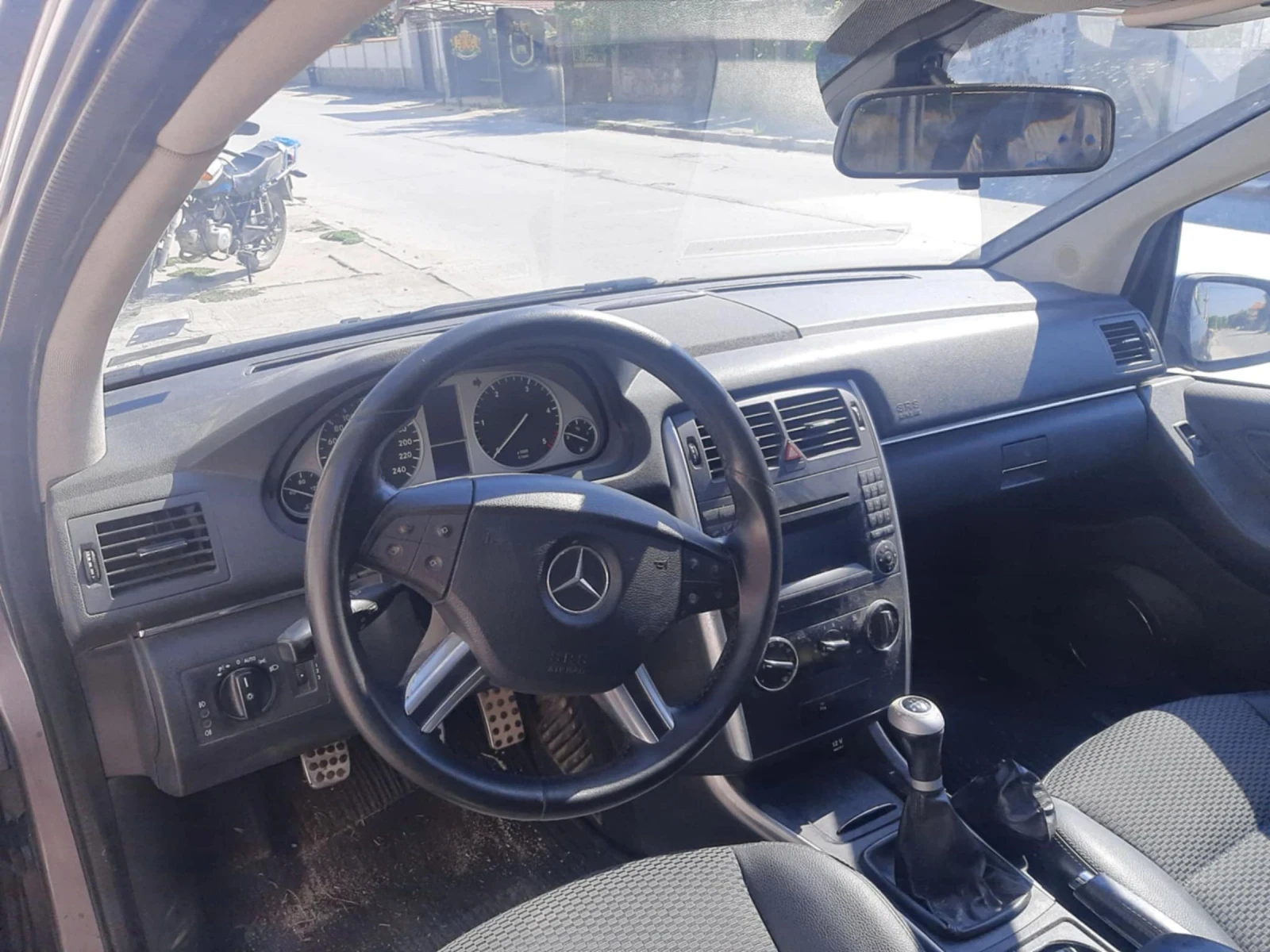Mercedes-Benz B 200  - изображение 5