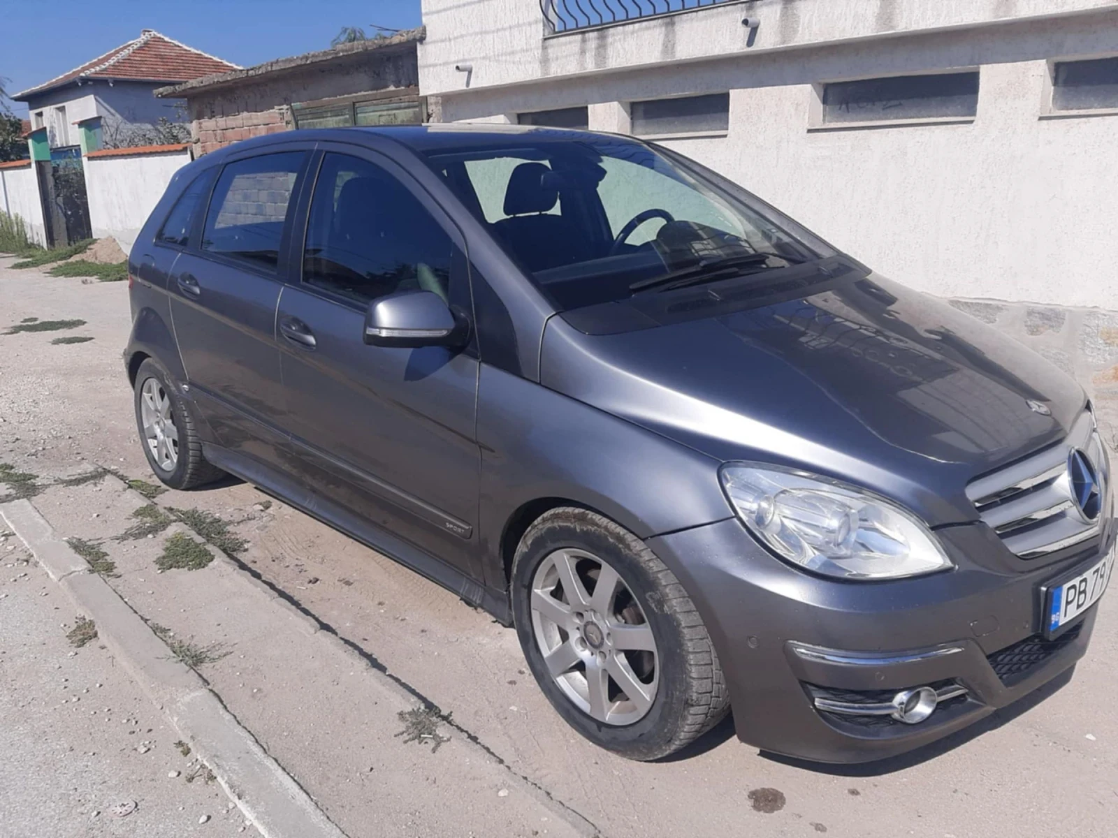 Mercedes-Benz B 200  - изображение 6