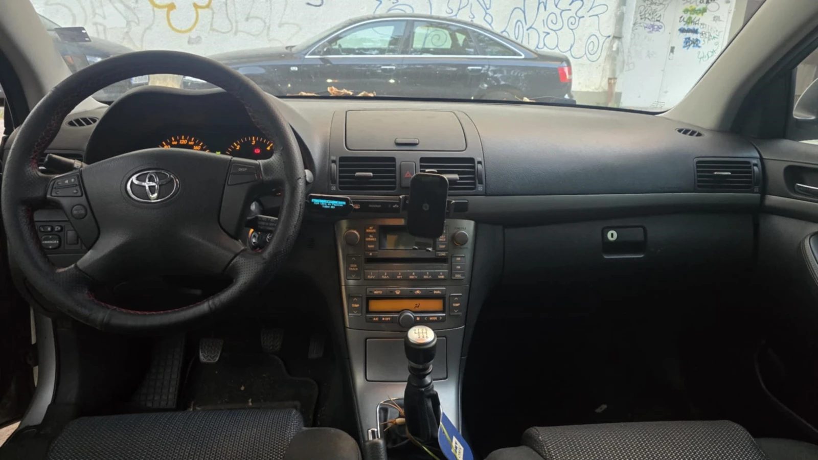Toyota Avensis  - изображение 7