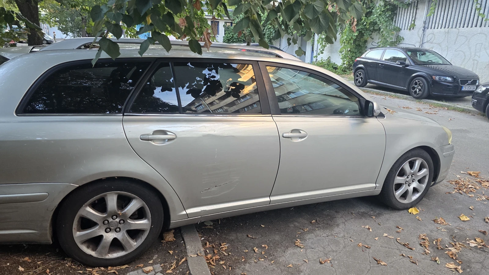 Toyota Avensis  - изображение 5