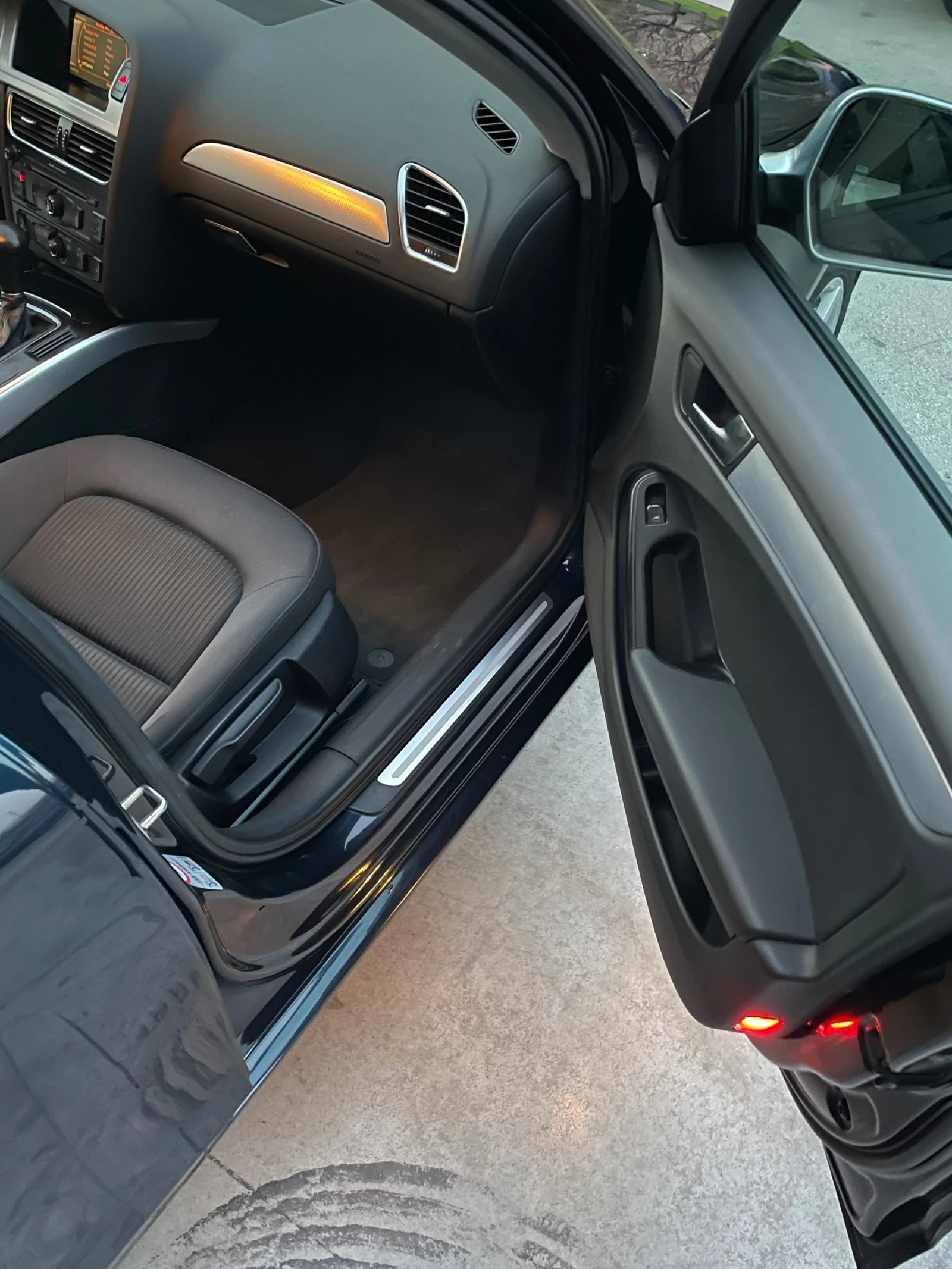 Audi A4 2.0 TDI S-line - изображение 6