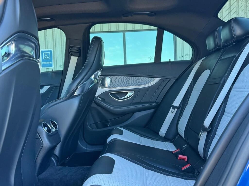 Mercedes-Benz C 63 AMG ��� � ������ * * CARFAX * * ���������� * *  | Mobile.bg � ����������� 17