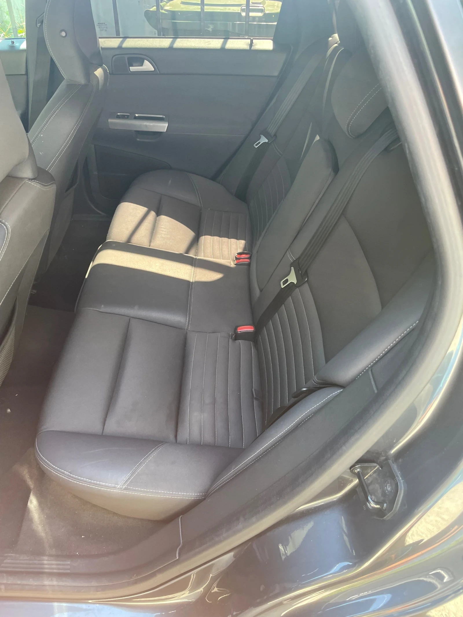 Volvo V50 T5 на части - изображение 4