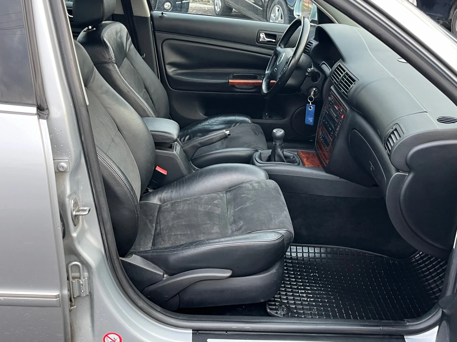 VW Passat 1.9 131кс 4Х4 6ск - изображение 7