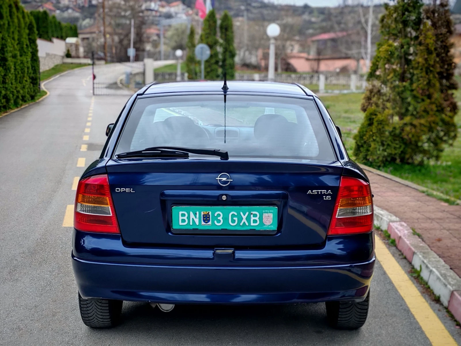 Opel Astra 1.6I(84)* COMFORT-EDITION* НОВ ВНОС* , снимка 6 - Автомобили и джипове - 54031683