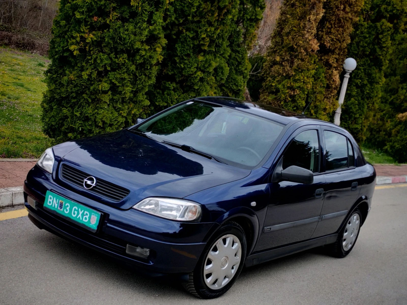 Opel Astra 1.6I(84)* COMFORT-EDITION* НОВ ВНОС* , снимка 2 - Автомобили и джипове - 54031683