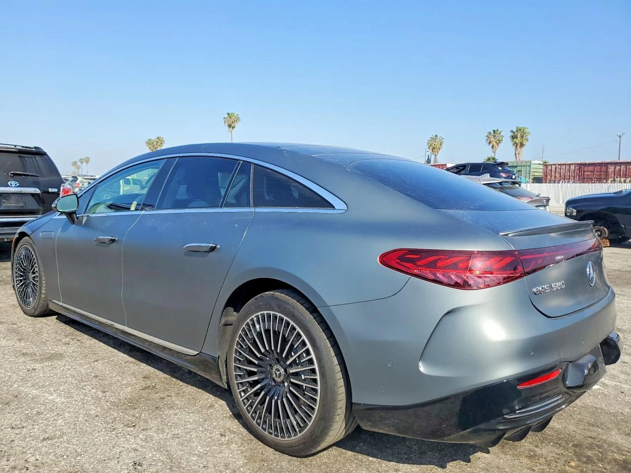 Mercedes-Benz EQS Sedan 580 4Matic, снимка 2 - Автомобили и джипове - 54655115