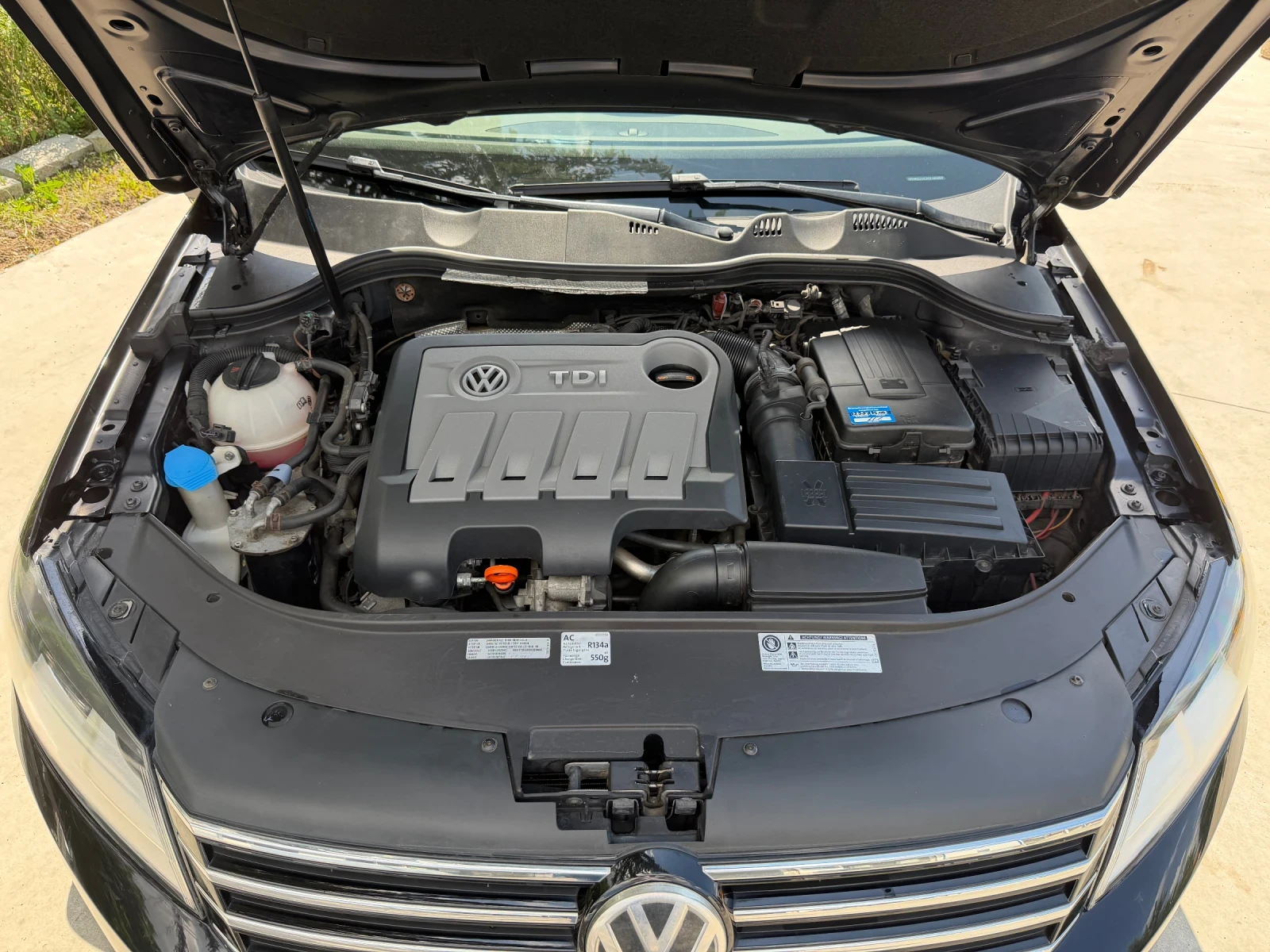 VW Passat 2.0 TDI Highline 170кс-229000КМ-DISTR-СЕРВ. ИСТ., снимка 14 - Автомобили и джипове - 54761191