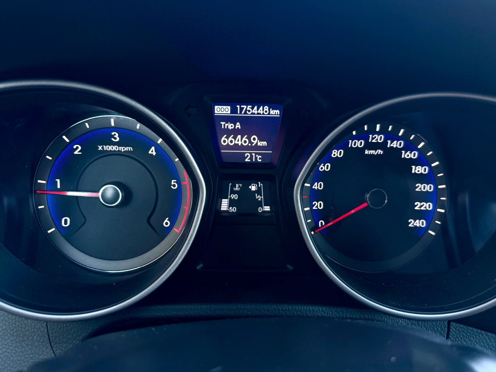 Hyundai I30 1.6CRDI-FACELIFT-2017�-PASSION-��������� | Mobile.bg � ����������� 11