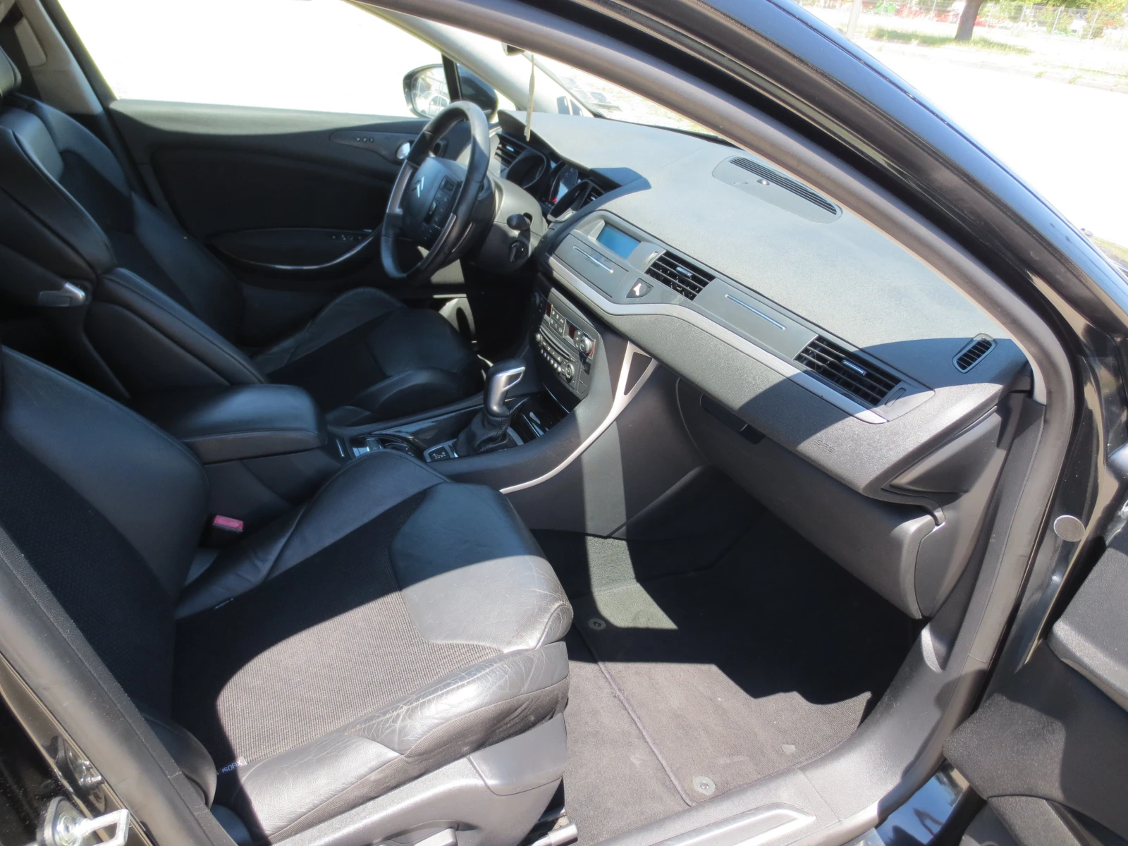 Citroen C5 2.0 HDI , снимка 13 - Автомобили и джипове - 54849301