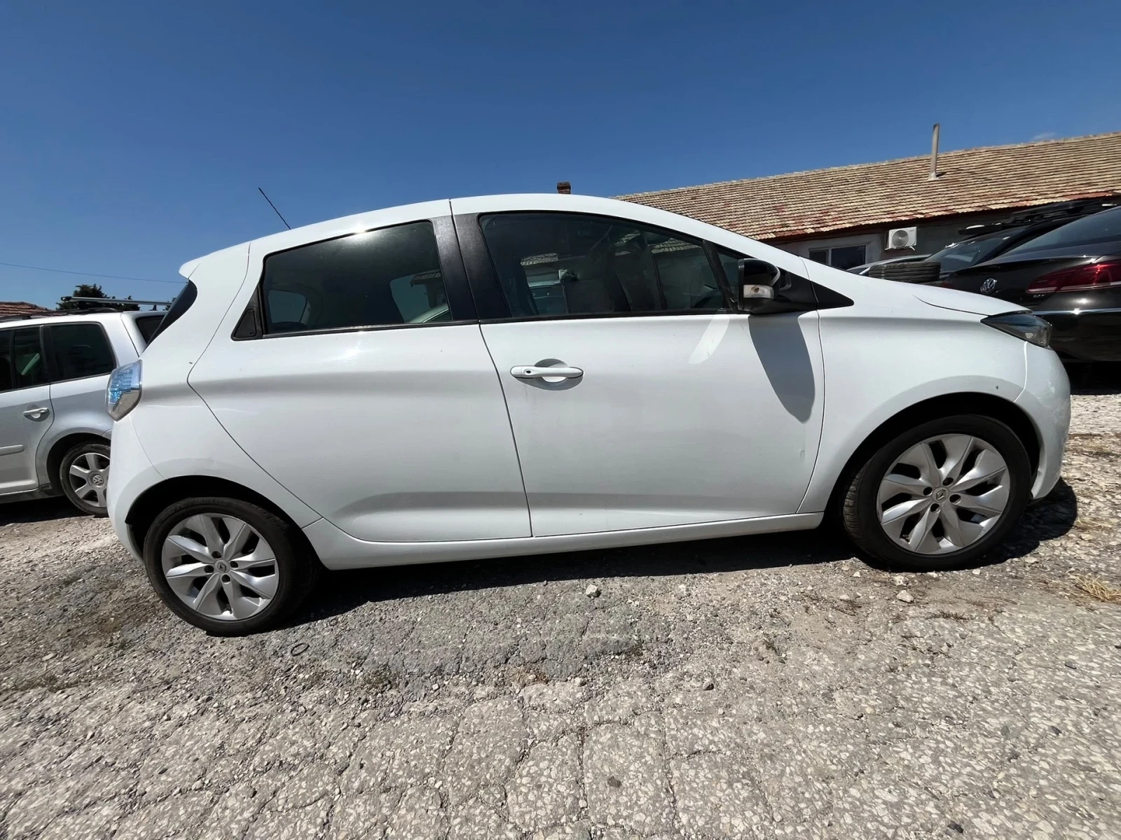 Renault Zoe 91кс 2016г, снимка 2 - Автомобили и джипове - 55607531
