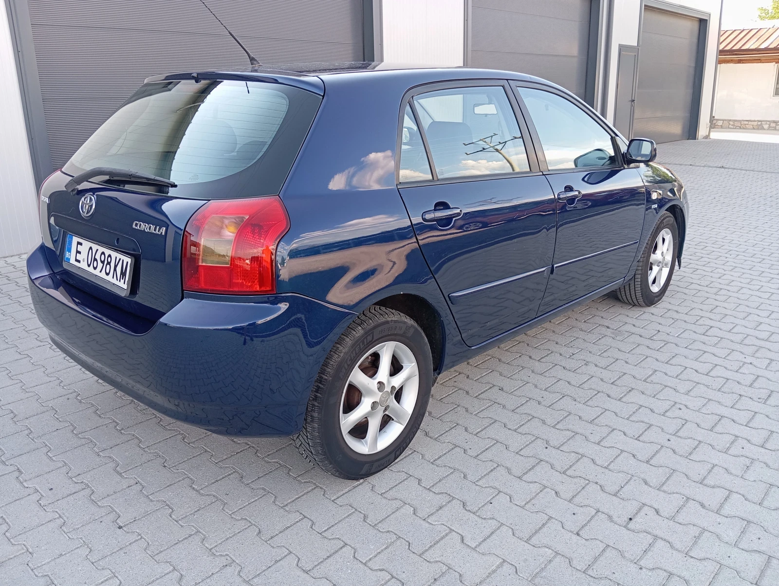 Toyota Corolla 1.4 vvti, снимка 6 - Автомобили и джипове - 55837100