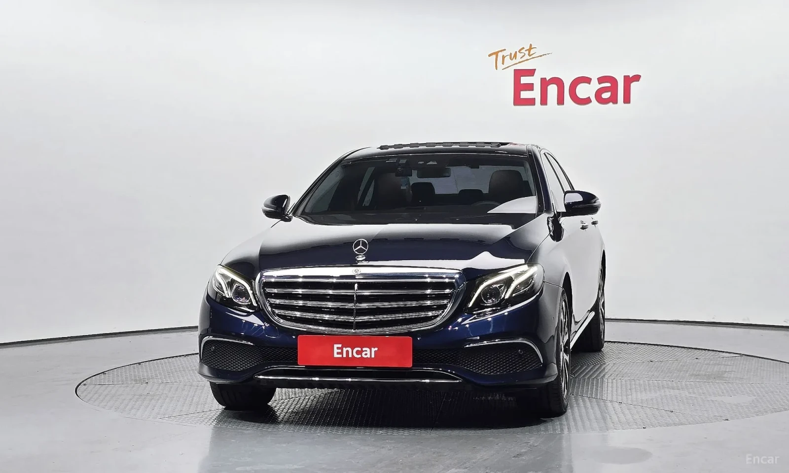 Mercedes-Benz E 220 Head up\3D Burmester\ Digitalno tablo, снимка 3 - Автомобили и джипове - 56185234