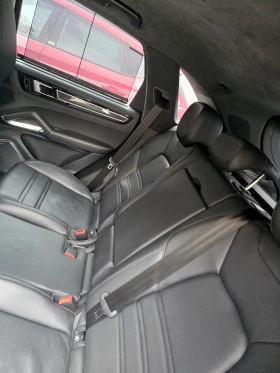 Porsche Cayenne Turbo * Carbon * SportChrono * Лизинг, снимка 15