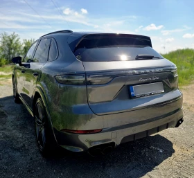 Porsche Cayenne Turbo * Carbon * SportChrono * Лизинг, снимка 6