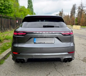 Porsche Cayenne Turbo * Carbon * SportChrono * Лизинг, снимка 7