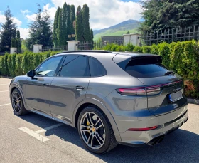 ����� �� �������� �� Porsche Cayenne Turbo * Carbon * SportChrono * ������